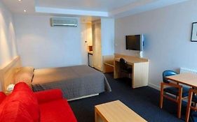 Richmond Henty Hotel